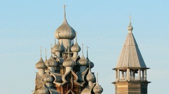 Simbol Toleransi Indonesia, 4 Masjid dan Gereja Ini Berdampingan