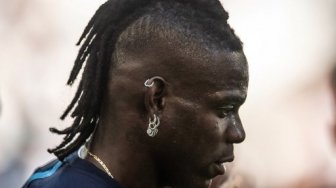 Balotelli Pulang ke Italia, Ibunda Menangis