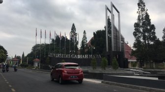 UGM Duduki Posisi Pertama Kampus Terpopuler di Indonesia