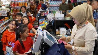 Suasana gerai Hero Gondangdia saat perayaan HUT ke-48 Hero Group di Jakarta, Jumat (23/8).[Suara.com/Oke Atmaja]