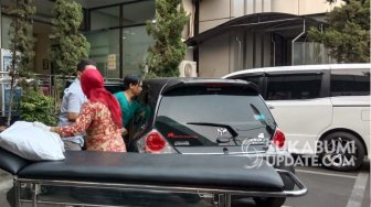 Penumpang Melahirkan di Taksi Online, Ini Kesaksian Driver 