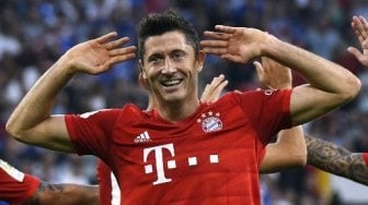 Bayern Munich Libas Schalke 3-0 Lewat Hat-trick Robert Lewandowski