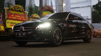 Mercedes-Benz Mitra Resmi untuk Mobilitas VIP pada Art Jakarta 2019