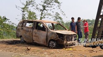 Bangkai Mobil Berisi Mayat Ayah dan Anak di Cidahu Bikin Merinding Warga