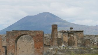 Kisah Runtuhnya Pompeii, Kota Hancur dalam 15 Menit Usai Vesuvius Meletus