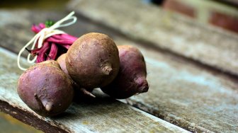 7 Tanaman Sayur yang Cepat Tumbuh, Solusi Berkebun di Waktu Sempit Tanpa Repot