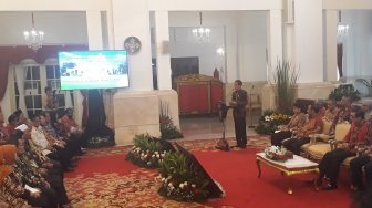 Kerap Ditanya Nama Menteri, Jokowi: Jangan Ada yang Ikut Campur