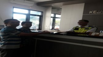 Diduga Korupsi PTSL dan Dana Desa, Kades Asal Nganjuk Dilaporkan Warganya