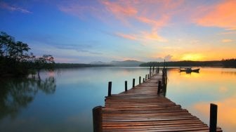 Terciduk Cuci Peralatan Dapur di Danau, Restoran AS Ditutup