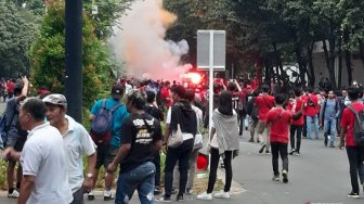 Suar Menyala di SUGBK Jelang Duel Indonesia Vs Malaysia