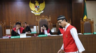 Terdakwa kasus kerusuhan 21-22 Mei 2019 menjalani sidang tuntutan di Pengadilan Negeri Jakarta Pusat, Jakarta, Rabu (4/9). [ANTARA FOTO/Aditya Pradana Putra]