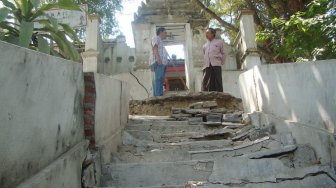 Longsor di Gresik, Situs Bersejarah Makam Paman Sunan Giri Rusak Berat