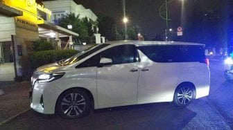 Prabowo Datangi Rumah Hendropriyono Malam Ini, Bahas Apa?