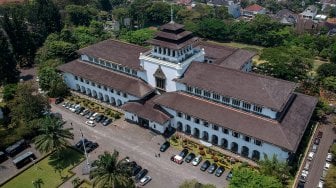 Gedung Sate Ditutup Usai Puluhan ASN Positif Covid-19, Ini Kata Kang Emil