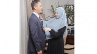 Jadi Anggota DPRD Riau Bersama Istri, Agung Pastikan Bisa Profesional