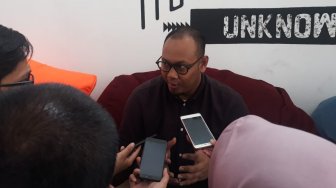 Anies Akan Atur PKL Jualan di Trotoar, Pengamat: Bisa Jadi Bencana
