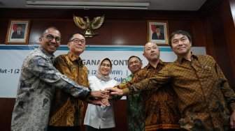 PLN Tandatangani Kontrak Pembangunan 3 PLTU dan 1 Gardu Induk