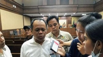 Tak Ada Pengacara, Sidang Penyandang Dana Rencana Bunuh Wiranto Cs Ditunda