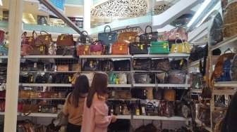 6 Alasan Kunjungi Bazaar Barang Branded, Nomor 3 Bikin Untung!