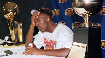 Empati, Legenda NBA Michael Jordan Sumbang Rp 14 M untuk Korban Dorian