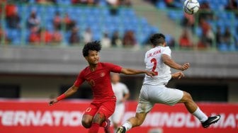 Ritual Unik Tiga Pemain Timnas Indonesia di Ruang Ganti Sebelum Tanding