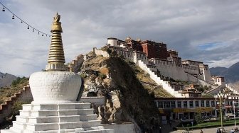 Potala, Istana Tertinggi di Dunia itu Ada di Tibet