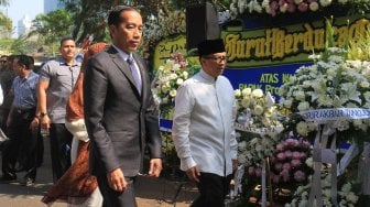 Presiden Jokowi Melayat ke Rumah Duka BJ Habibie