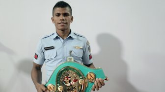 Tarung Lagi 17 November, Ongen Saknosiwi Masuk Undercard Partai Daud Yordan