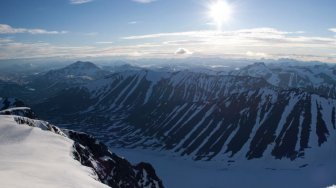 Potret Gunung Kebnekaise. (Wikimedia Commons Johan Schagerström)