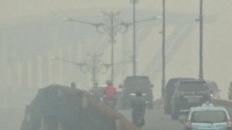 Udara Pekanbaru Mulai Menguning Akibat Kabut Asap