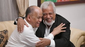 Momen Hangat Xanana Gusmao Bertemu keluarga Habibie