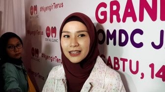 Profil Zaskia Adya Mecca, Istri Hanung Kesal Cara Hits Bangunkan Sahur