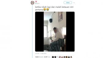 Tepergok, Parodi Pernikahan di Kelas Malah Ketahuan Gurunya