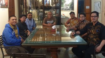 Iwan Fals Kumpul Bareng Pejabat KPK di Rumahnya, Ada Apa?