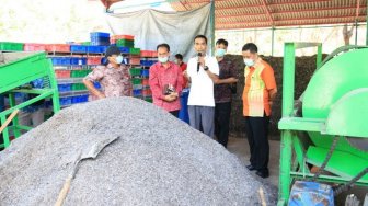 Kelola Sampah dari Hulu ke Hilir, Pemprov Bali Belajari dari Surabaya
