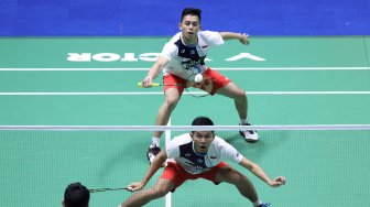 Hong Kong Open: Ruselli Taklukan Peringkat 10 Dunia, Fajar / Rian Keok