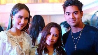 Cinta Laura Jalan Bareng Atlet Jet Ski, Aero Aswar