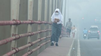 Kabut Asap Tak Juga Hilang, Palembang Perpanjang Libur Sekolah