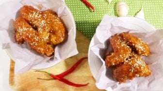 Resep Sayap Ayam Madu, Gurih Manisnya Dijamin si Kecil Suka Nih