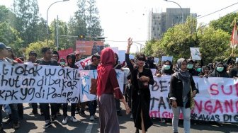 Jika Disahkan, RUU KUHP Bisa Ganggu Pencegahan HIV-AIDS dan Program KB