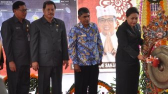 Permudah Perizinan, Bupati Tabanan Launching OSS Goes To Publik