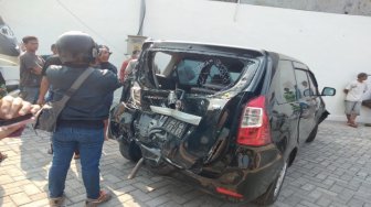 Tabrakan Karambol, Truk Vs Avansa dan Motor di Peterongan Jombang