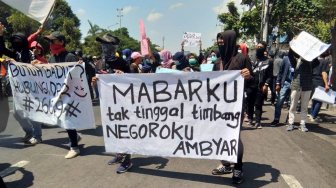 Tak Libur, SMKN 2 Surabaya Izinkan Siswanya Aksi Tolak RKUHP dan UU KPK