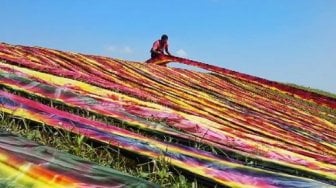 Menyibak Pesona Desa Puspa Warna, Mojolaban di Jawa Tengah