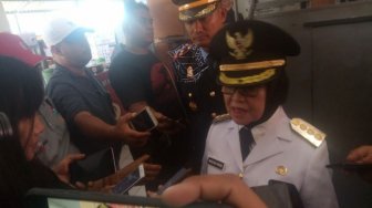 Bupati Jombang: Memohon Maaf Kain Seragam Gratis Terlambat