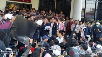 BEM Unej Setuju Pertemuan Dengan Jokowi Harus Disiarkan Televisi Nasional