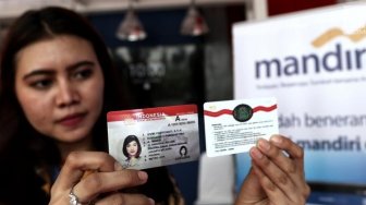 Mengenal Smart Sim , kegunaan Serta Keuntungan nya