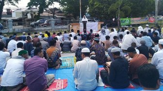 Kekeringan Landa 88 Desa, Ratusan Warga Pati Gelar Salat Istisqo