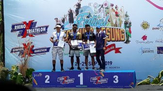 Prajurit TNI Sabet Juara Rhino Cross Triathlon Tanjung Lesung