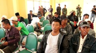 Diiringi Tangisan, Ini Cerita Pengungsi Asal Jatim saat Kerusuhan Wamena